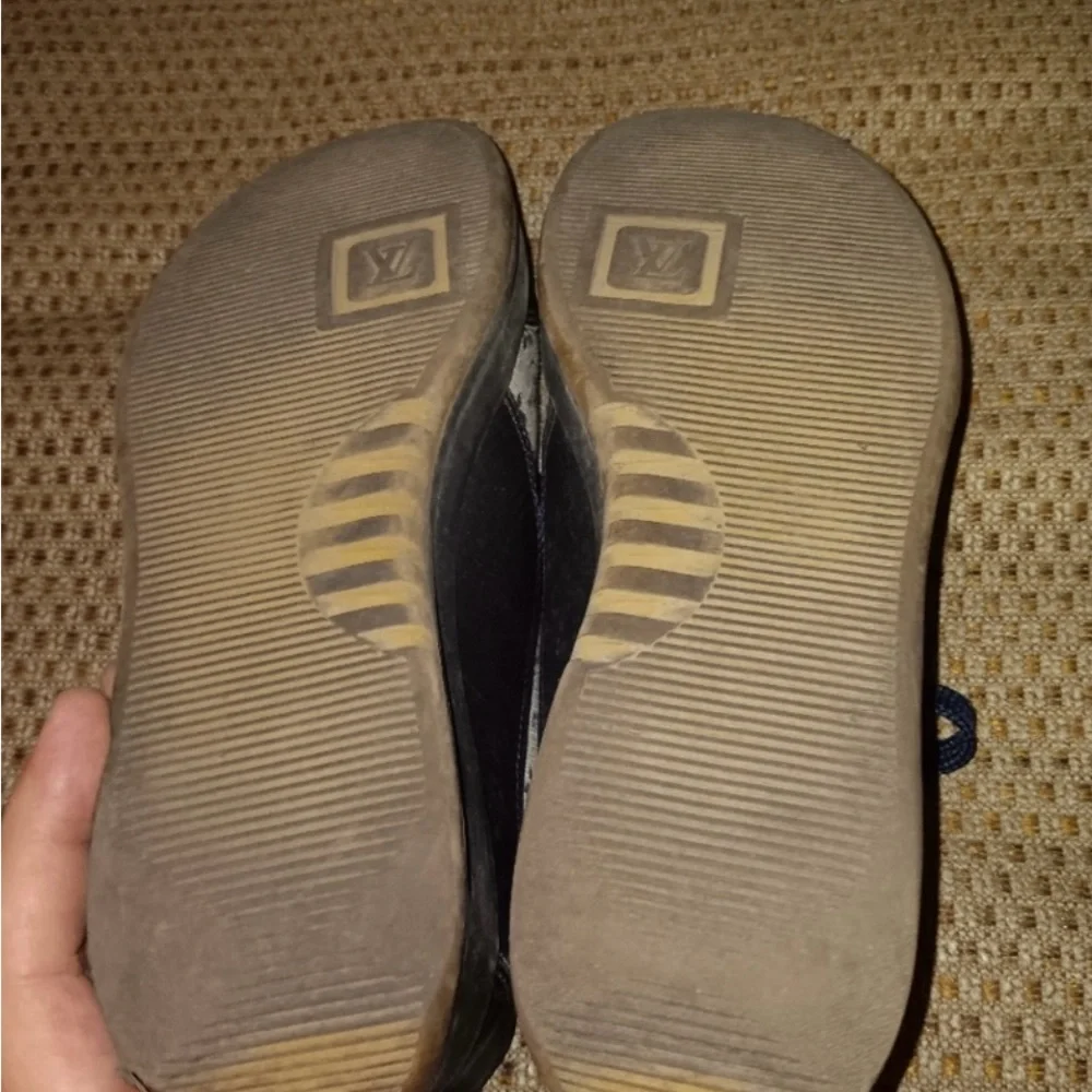 Louis Vuitton Monogram Sneakers - Navy and Beige - Picture 3 of 5